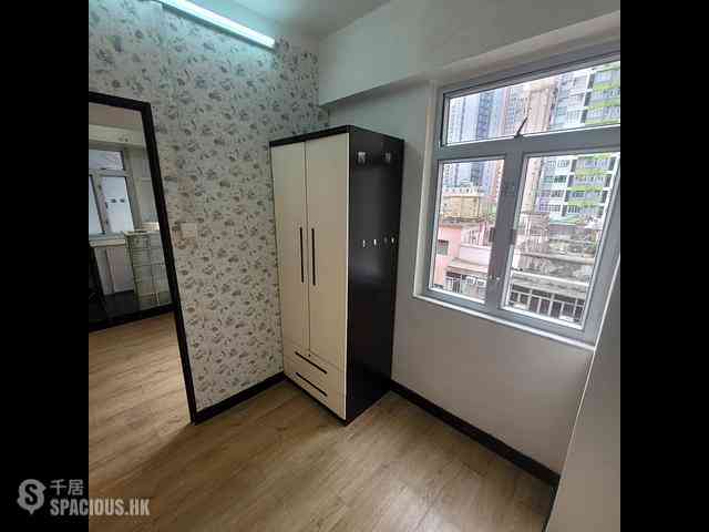 Jordan - Kam Chung Building 07
