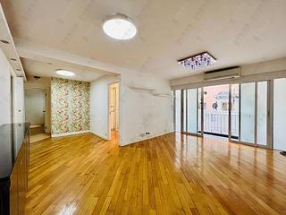 Wan Chai - Phoenix Court Block 3 02
