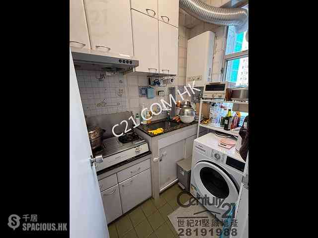 Kennedy Town - Smithfield Court Block 2 03