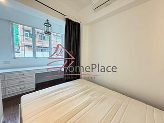 Poho - 170-172, Hollywood Road 04
