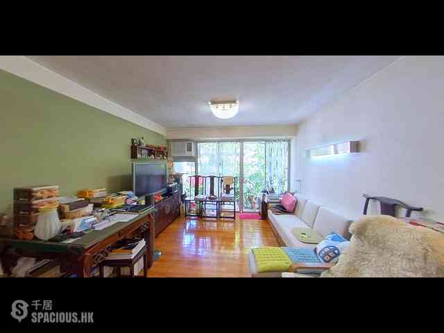 Wan Chai - Phoenix Court Block 5 01