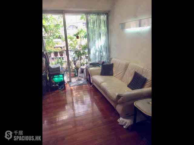 Wan Chai - Phoenix Court Block 5 04