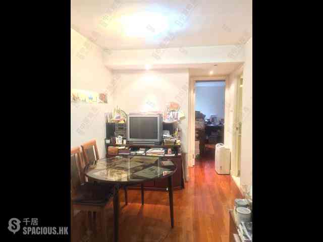 Wan Chai - Phoenix Court Block 5 06