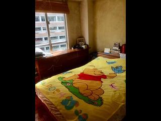 Wan Chai - Phoenix Court Block 5 07