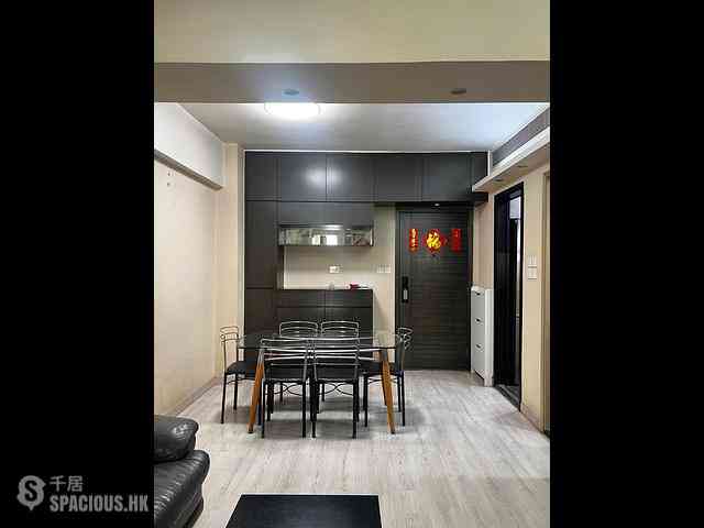 North Point - Winner House 06