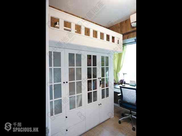 Shek Tong Tsui - The Belcher's Phase 2 Block 8 05