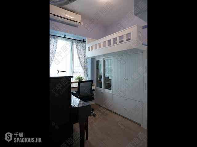 Shek Tong Tsui - The Belcher's Phase 2 Block 8 07