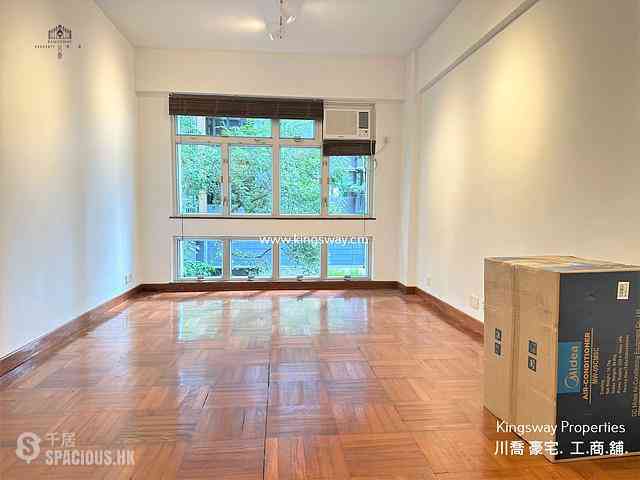Mid Levels Central - Tak Mansion 01