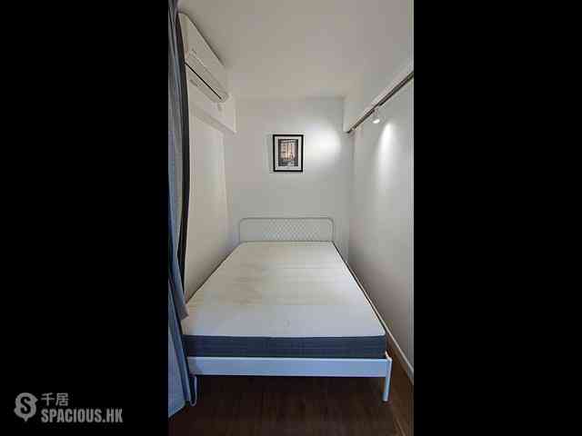 Poho - 170-172, Hollywood Road 04