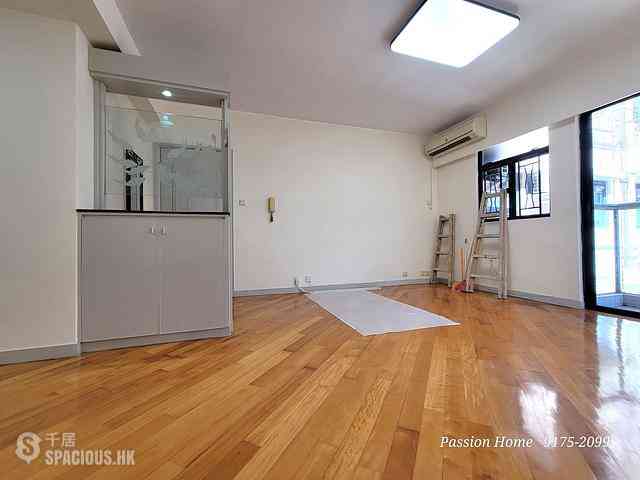 Happy Valley - Hawthorn Garden 10