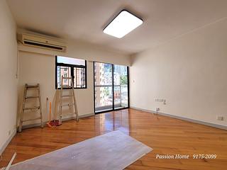 Happy Valley - Hawthorn Garden 03