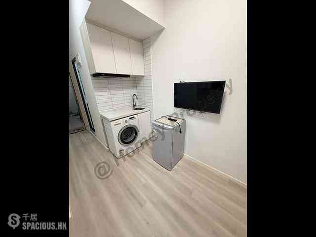 Causeway Bay - Hoi Deen Court 04