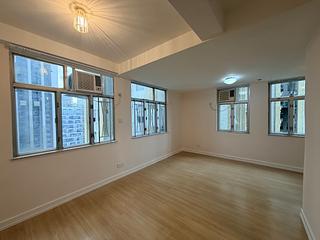Wan Chai - Causeway Centre Block C 04