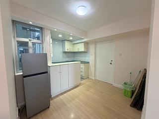 Wan Chai - Causeway Centre Block C 08