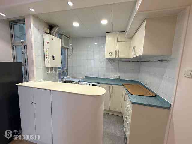Wan Chai - Causeway Centre Block C 11
