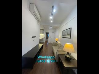 Poho - 170-172, Hollywood Road 03