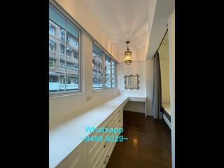 Poho - 170-172, Hollywood Road 04