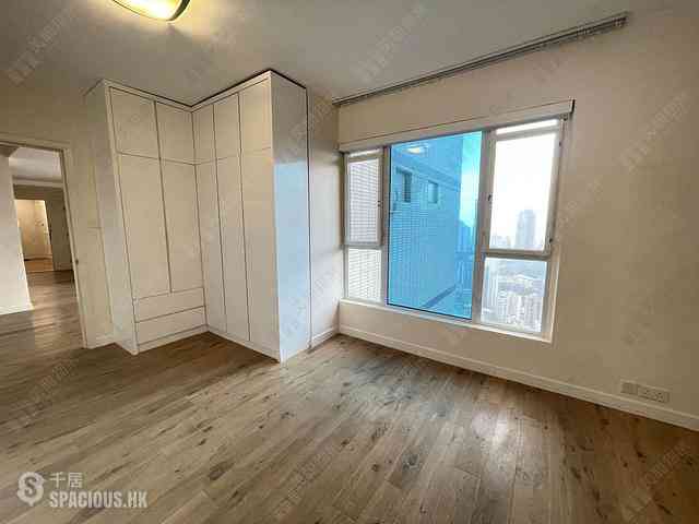 Stubbs Road - Leon Court 07