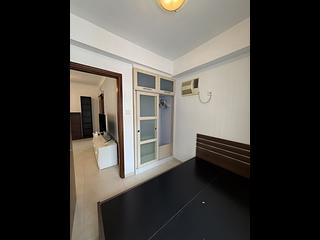 Kennedy Town - Shun On Building 06