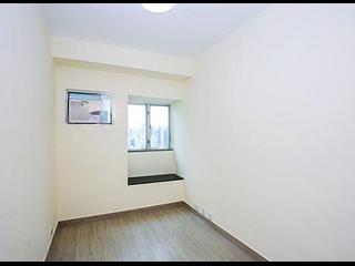 Tai Hang - Grand Deco Tower 06