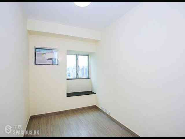 Tai Hang - Grand Deco Tower 06