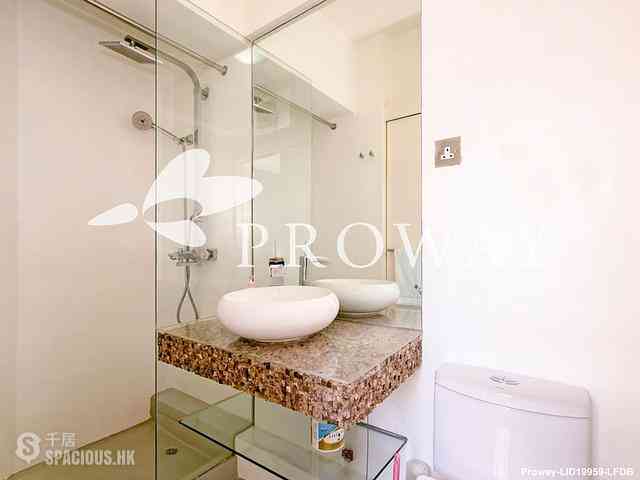 Chung Hom Kok - 19-25, Horizon Drive 12