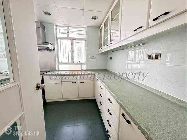 Happy Valley - Blue Pool Court Block A 07