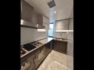 Wong Chuk Hang - The Southside Phase 3B Blue Coast Tower 1B 09