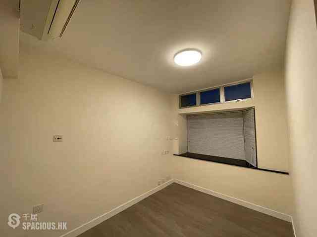 Ap Lei Chau - South Horizons Phase 2 Yee Tsui Court (Block 16) 09
