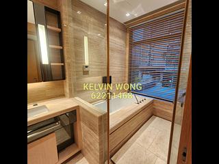 Gold Coast / So Kwun Wat - Avignon 09