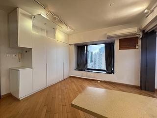 Mid Levels Central - Tycoon Court Block A 02