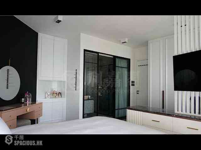 West Kowloon - Sorrento Phase 1 Block 3 05