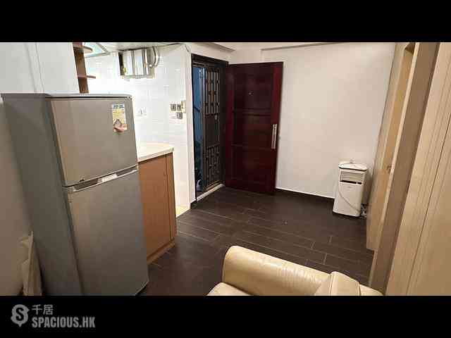 Central - 6-12, Tit Hong Lane 07