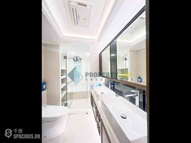 Mid Levels West - Hong Kong Garden 13