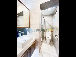 Mid Levels West - Hong Kong Garden 16