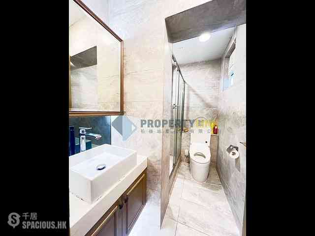 Mid Levels West - Hong Kong Garden 16