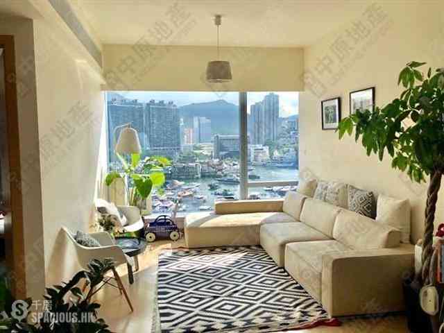 Ap Lei Chau - Larvotto Block 9 02