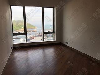 Ap Lei Chau - Marina South Block 1 04