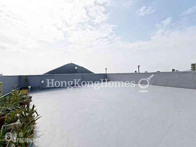 Pok Fu Lam - La Clare Mansion Block B 01