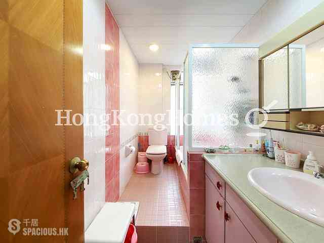 Pok Fu Lam - La Clare Mansion Block B 10