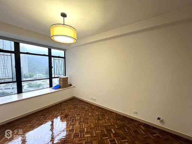 Quarry Bay - Kornhill Block G 03