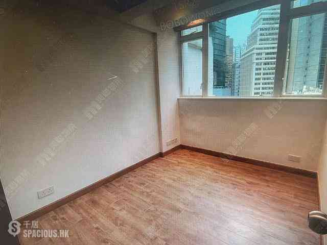 Causeway Bay - Lai Yuen Apartments 02