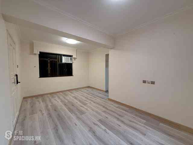 Tai Hang - Tai Hang Terrace Block B 02