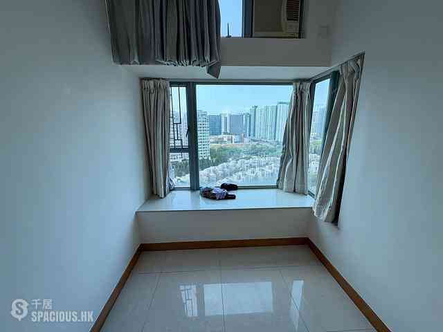 Tung Chung - Coastal Skyline Phase 3 La Rossa 13