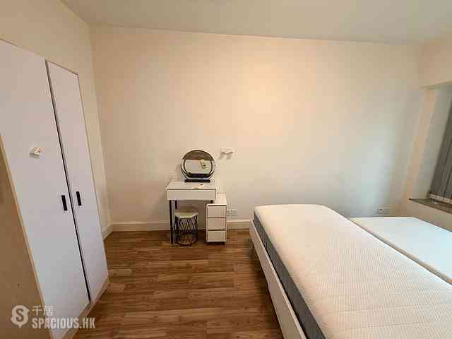 Tung Chung - Caribbean Coast Phase 4 Crystal Cove 17