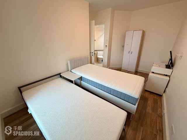 Tung Chung - Caribbean Coast Phase 4 Crystal Cove 19