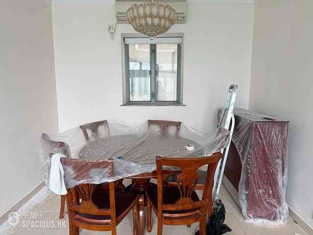 Tung Chung - Tung Chung Crescent 02