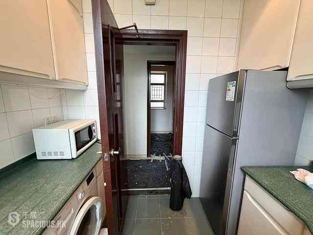 Tung Chung - Tung Chung Crescent 04