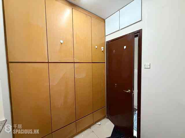 Tung Chung - Tung Chung Crescent 06