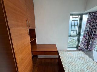 Tung Chung - Seaview Crescent 04